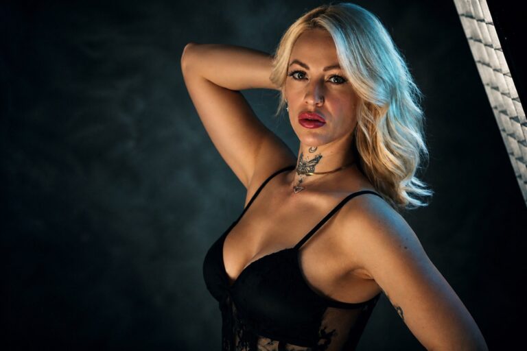 HER AFTER DARK Lingerie Editorial